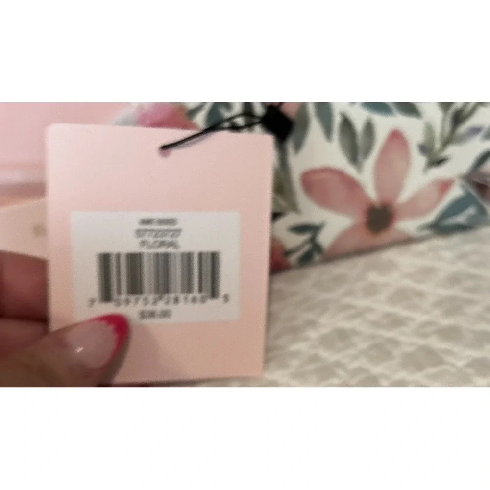 Nanette Lepore Bi Fold Wallet Lipstick Pink NWT‎
